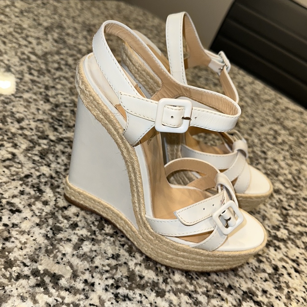 Christian Louboutin Espadrille Sandals 40. US 8.5 NWT NO ORIGINAL 📦 - Picture 3 of 11